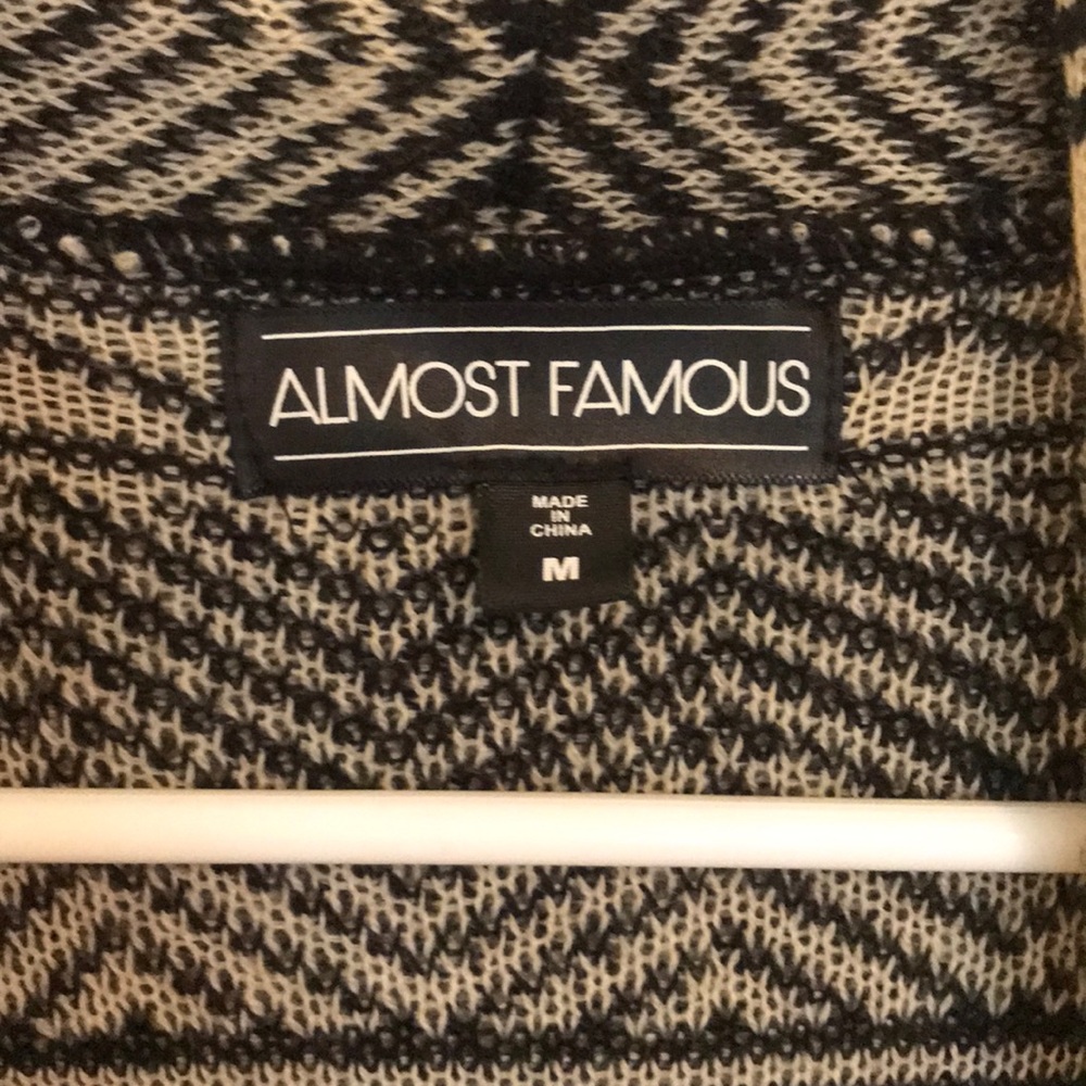 Almost Famous Cardigan - Picture 4 of 8